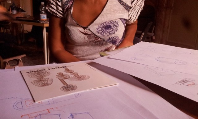 source_Firenze_2015_packaging_workshop_prodotto_e_scatola_Comieco_Trotec_laser_Xenofon_Ritsopoulos_workshop_leader_intheboxlab_villa_strozzi03