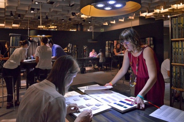 cartboard_exhibition_design_Xenofon_ritsopoulos_design_maker_alberto_grassi_design_studio_florence_pitti_filati_summer201609