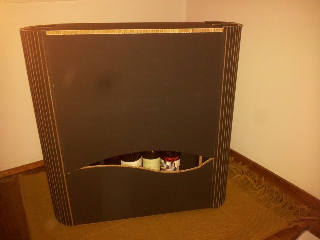 mobile_bar_12bottiglie_vino_xenofon_ritsopoulos_design_maker_intheboxlab-com_cartboard_luxury_wine_pack