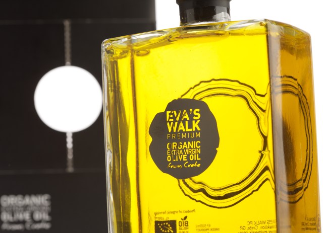 xenofon-ritsopoulos_packaging-design_extra_virgin_olive_oi04